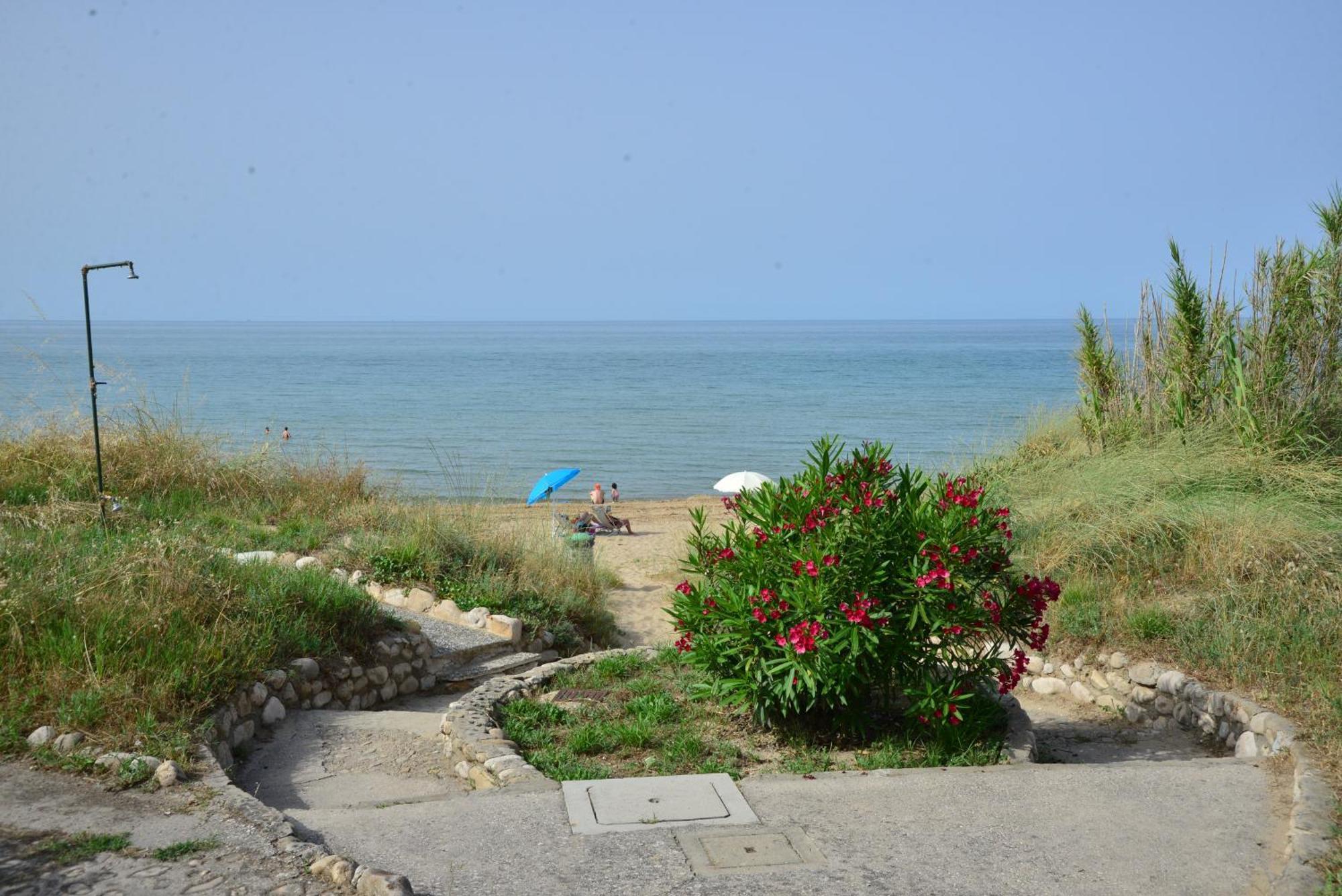 Residence Airone Termoli Exterior photo